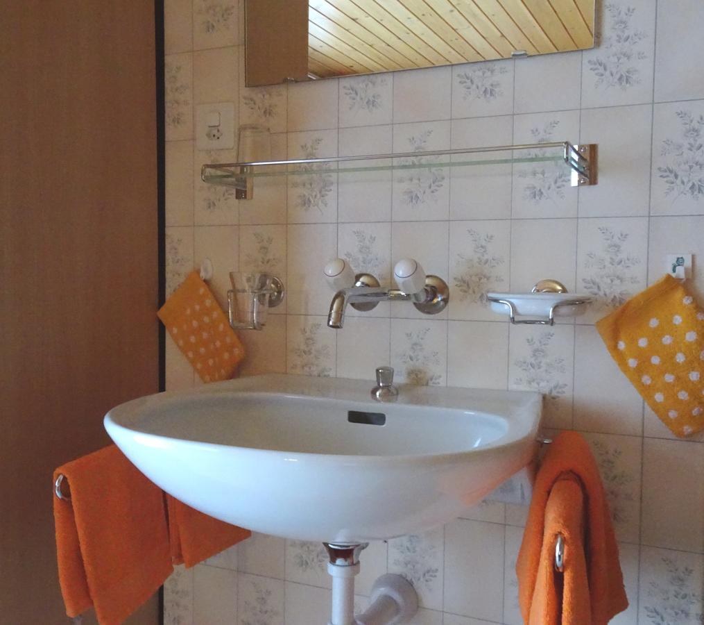 Sunnegga Apartment Grachen Ngoại thất bức ảnh